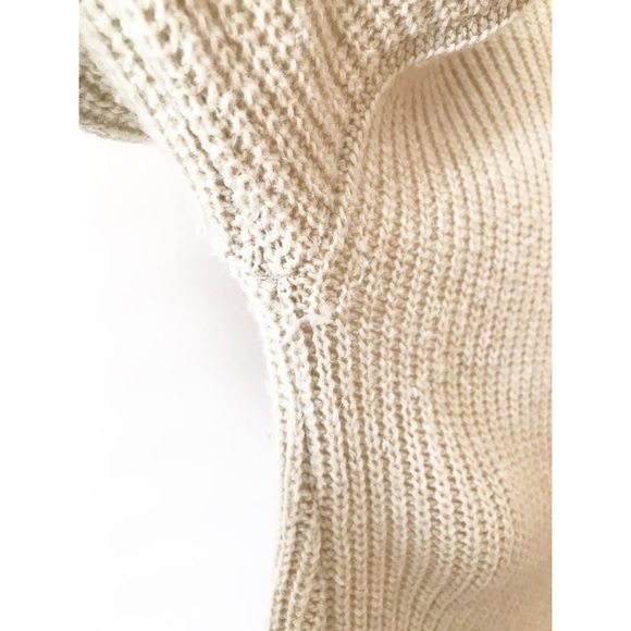 BP v-neck cream tunic sweater - Picture 3 of 6